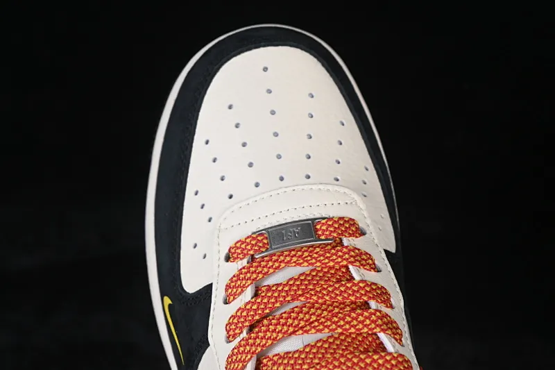 All Categories Nk Air Force 1 Air Force Series Nk Air Force 1 Low Air Force Low Nike Air Force 1'07 Low Year of the Horse Limited Edition Red and Black Contrast Air Force One Low-top Casual Shoes MZ9588-835